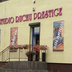 Studio Ruchu Prestige - Studio Ruchu Prestige z zewnątrz