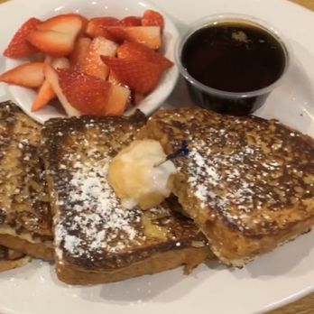 Maple Leaf Diner - french toast - American Near Me - Dallas, Texas Maple Leaf Diner - french toast - American Near Me - Dallas, Texas