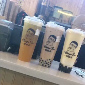 Bingo Tea - Left to Right: Grapefruit and Chia Seeds, Roasted Oolong and Tapioca, Mango and Pudding Smoothie with Tapioca - Bubble Tea Near Me - Homer Glen, Illinois