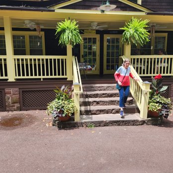 Porch & Pantry - Entrance and porch seating - Breakfast & Brunch Near Me - Mount Gretna, Pennsylvania Porch & Pantry - Entrance and porch seating - Breakfast & Brunch Near Me - Mount Gretna, Pennsylvania