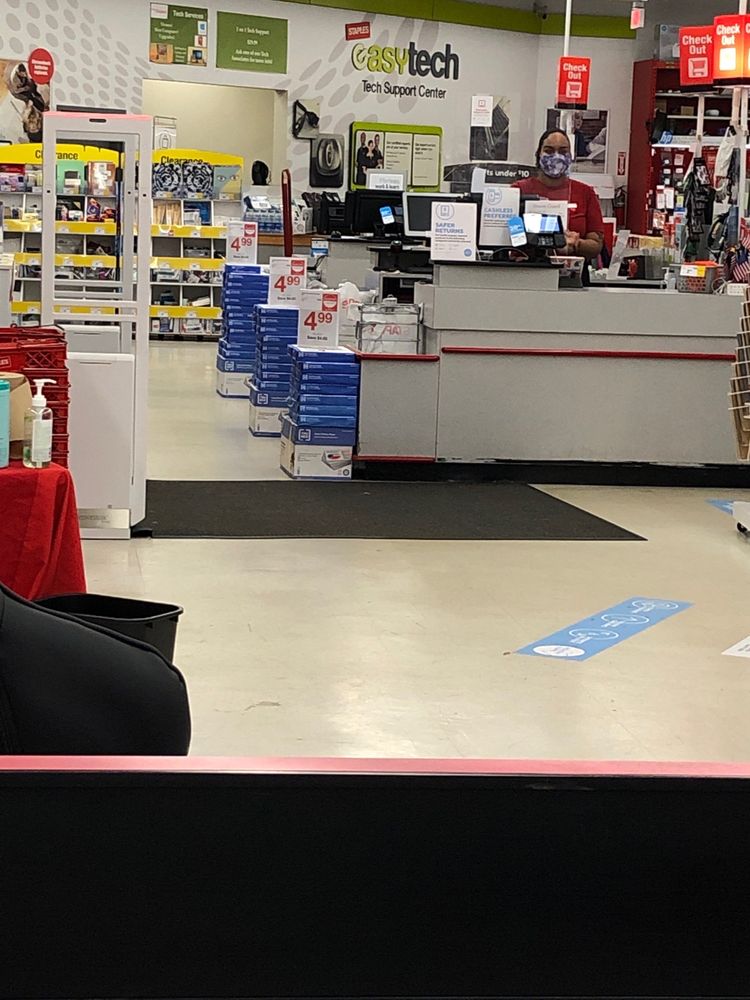 STAPLES Updated August 2024 22 Photos & 19 Reviews 11806 Bruce B Downs Blvd, Tampa