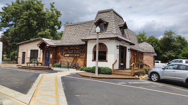 Bodacious Bar-B-Q by null