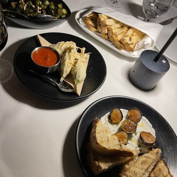 Crossroads Kitchen - Starters were great - Vegan Near Me - Las Vegas, Nevada Crossroads Kitchen - Starters were great - Vegan Near Me - Las Vegas, Nevada