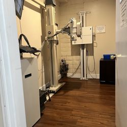 AV Chiropractic Health Center - X-rays
