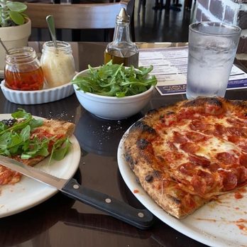 Gioia Eat - Spicy salami pizza with arugula. Yum!!! - Italian Near Me - Hallandale Beach, Florida Gioia Eat - Spicy salami pizza with arugula. Yum!!! - Italian Near Me - Hallandale Beach, Florida