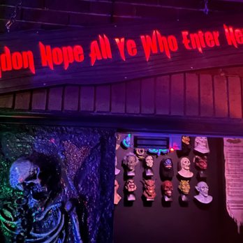 Cocktails & Screams - Cocktail Bars Near Me - Orlando, Florida