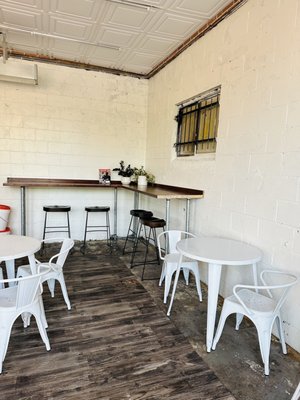 Amberson Coffee & Grocer by null