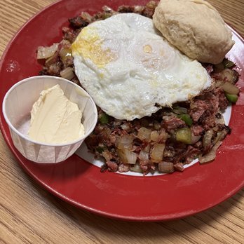 Pappy's Greasy Spoon - Corned beef and hash with another delicious moist biscuit. - American Near Me - Canby, Oregon