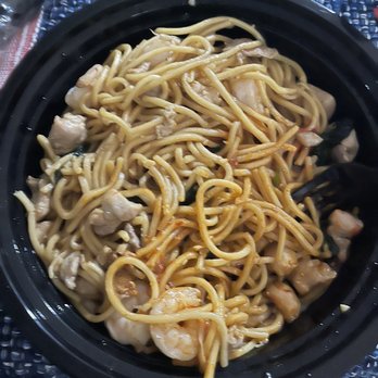 194 Eatery - Shrimp garlic noodles !! YUMMY - Asian Fusion Near Me - La Mirada, California 194 Eatery - Shrimp garlic noodles !! YUMMY - Asian Fusion Near Me - La Mirada, California