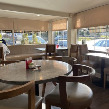 Hershey Pantry - Inside - Breakfast & Brunch Near Me - Hershey, Pennsylvania