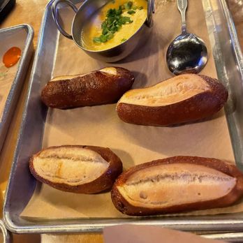 595 Craft and Kitchen - Beer Cheese with Pretzels. - Gastropubs Near Me - Las Vegas, Nevada 595 Craft and Kitchen - Beer Cheese with Pretzels. - Gastropubs Near Me - Las Vegas, Nevada