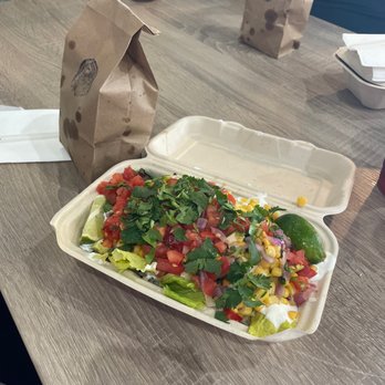 Paniolos - Kapolei - Bowl with cilantro rice, no beans, paniolo steak, all the veggies except onions + jalapeños, corn + regular red salsa + sour cream and lime! - Mexican Near Me - Kapolei, Hawaii Paniolos - Kapolei - Bowl with cilantro rice, no beans, paniolo steak, all the veggies except onions + jalapeños, corn + regular red salsa + sour cream and lime! - Mexican Near Me - Kapolei, Hawaii