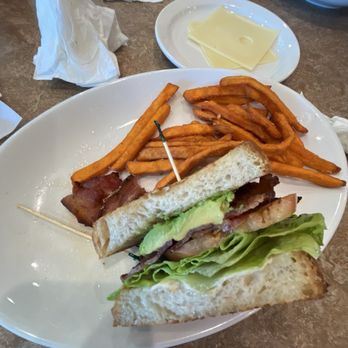 Ruby's Diner - sweet potato fries, avocado bacon sandwich - Diners Near Me - Costa Mesa, California