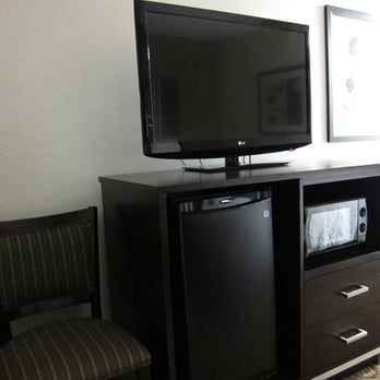 Hampton Inn & Suites Sharon - Hotels Near Me - West Middlesex, Pennsylvania Hampton Inn & Suites Sharon - Hotels Near Me - West Middlesex, Pennsylvania