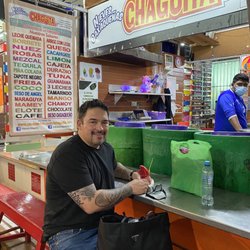 Mercado Benito Juárez - At the popular Chagüita ice cream stall.