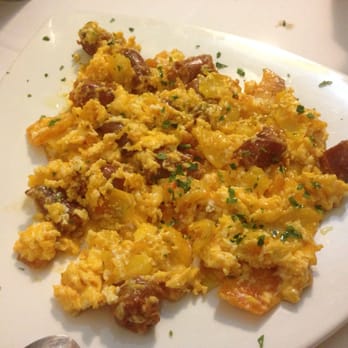 Restaurante Ignacio Vidal - Revuelto de chistorritas y patatas - Spanish Near Me - Seville, SE