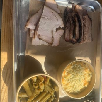 Smokey Mo's BBQ - Barbeque Near Me - Schertz, Texas
