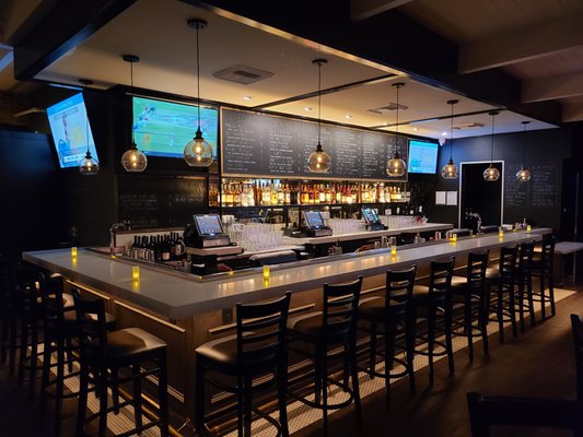 Mr Furley's 3rd St. by null