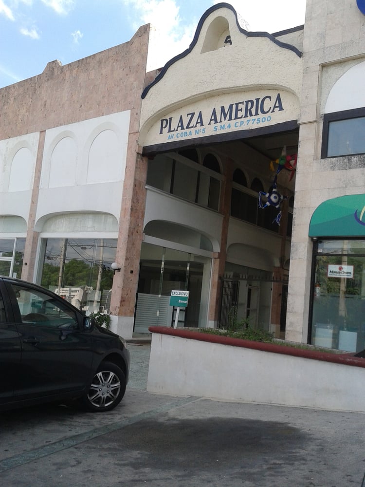 Plaza América