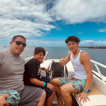 Island Splash Tours - Boat Tours Near Me - Honolulu, Hawaii Island Splash Tours - Boat Tours Near Me - Honolulu, Hawaii
