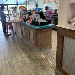 Tropical Smoothie Cafe