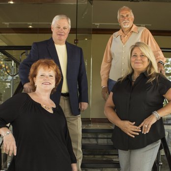 Sandi Reed - Chartwell Realty - Sandi Reed Real Estate Group - Real Estate Agents Near Me - Lee's Summit, Missouri