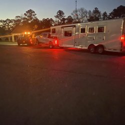 Hook Em Up Wrecker Services