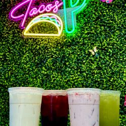Taqueria La Calentana - Bunnell - Horchata, Jamaica, Fresa , Pepino c lemon