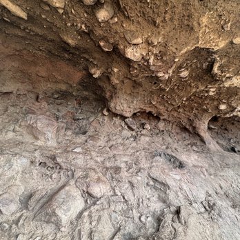 Hole-in-the-Rock - Hiking Near Me - Phoenix, Arizona Hole-in-the-Rock - Hiking Near Me - Phoenix, Arizona