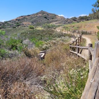 Hasley Canyon Trail - Hiking Near Me - Valencia, California Hasley Canyon Trail - Hiking Near Me - Valencia, California