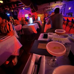 Kuba Cabana - Chismepolitan in the dining area facing the stage