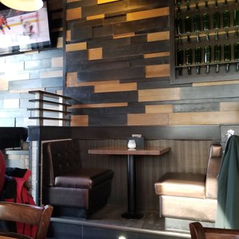 State & Main Kitchen & Bar - American Near Me - Aurora, Ontario State & Main Kitchen & Bar - American Near Me - Aurora, Ontario