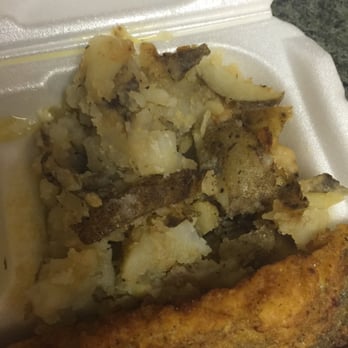 Lucky's Grille - Whole skin home fries - American Near Me - Capitol Heights, Maryland Lucky's Grille - Whole skin home fries - American Near Me - Capitol Heights, Maryland