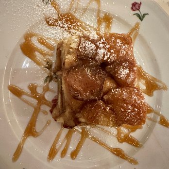 Le Sud Mediterranean Kitchen - Pear bread pudding - Mediterranean Near Me - Chicago, Illinois