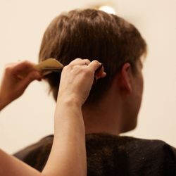 Zephyr Elliot Men's Salon