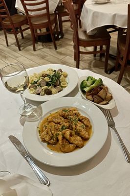 Monte's Trattoria by null Monte's Trattoria by null