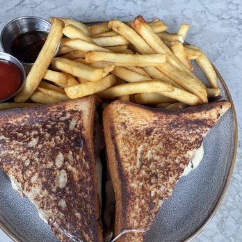 H Cafe - Breakfast & Brunch Near Me - Los Angeles, California H Cafe - Breakfast & Brunch Near Me - Los Angeles, California