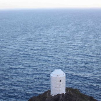 Makapu'u Point Lighthouse Trail - Makapu'u Lighthouse closed for restoration, winter 2017 - Hiking Near Me - Honolulu, Hawaii Makapu'u Point Lighthouse Trail - Makapu'u Lighthouse closed for restoration, winter 2017 - Hiking Near Me - Honolulu, Hawaii