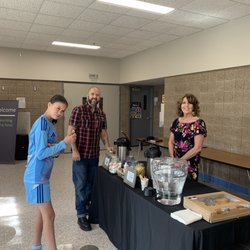 Clarity Church - Connecting in the cafe
