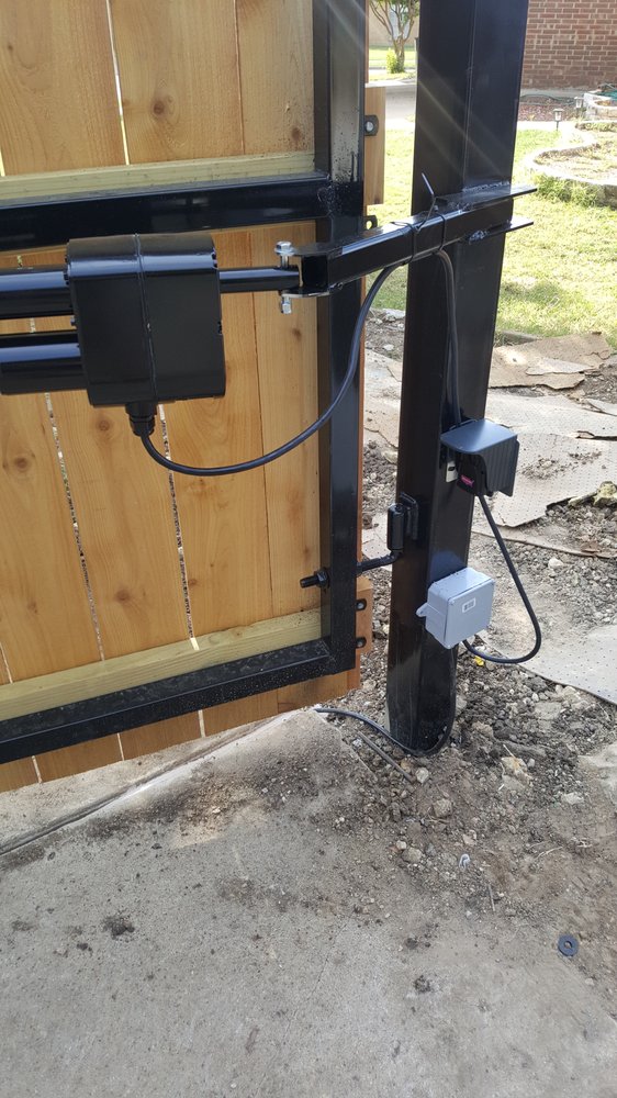 Slide of Atlas Roof And Fence