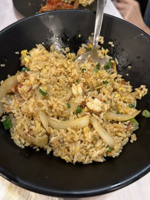 Crawfish & Noodles The Heights by null