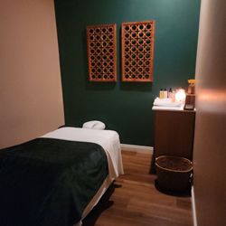 SPATHENEE Wellness Center