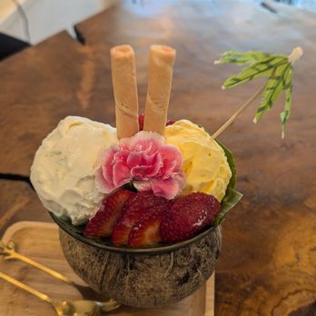 September - Tropical ice cream - Ice Cream & Frozen Yogurt Near Me - Westminster, California