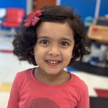 Little Scissors - Dublin - Girl with curly hair - Kids Hair Salons Near Me - Dublin, California