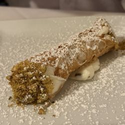 Marcello's Restaurant & Wine Bar - Cannoli