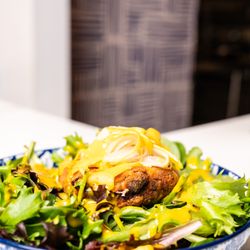 Anhelo Bistro - GOAT CHEESE SALAD