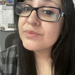 She did extra extractions which made my skin come out amazing. She did extra extractions which made my skin come out amazing.