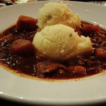 The Brazen Head - Beef & Guinness Stew - Pubs Near Me - Dublin, D The Brazen Head - Beef & Guinness Stew - Pubs Near Me - Dublin, D