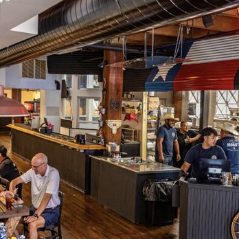 Moak's Family Texas BBQ Logo