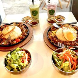 The Beef Bowl with Ube Matcha and Strawberry Mochi Matcha The Beef Bowl with Ube Matcha and Strawberry Mochi Matcha
